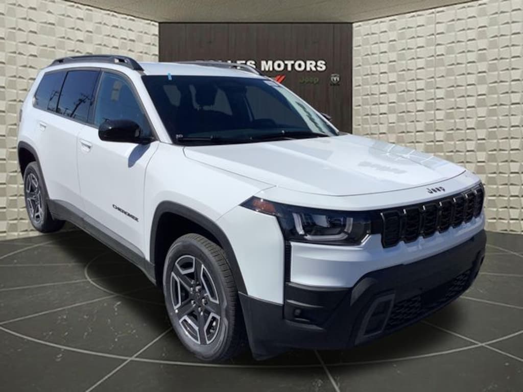 New 2026 Jeep Cherokee Laredo Sport Utility