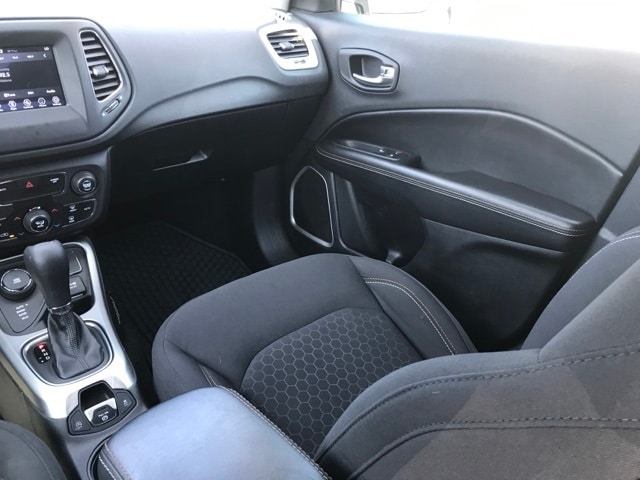 2019 Jeep Compass Sport 21