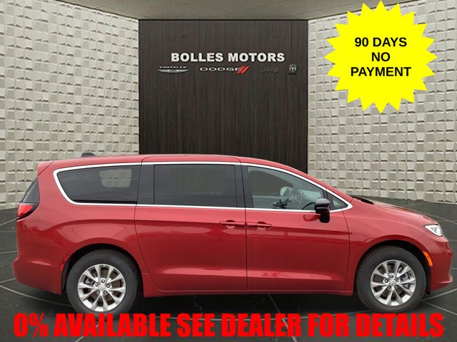 2026 Chrysler Pacifica Select AWD's photo