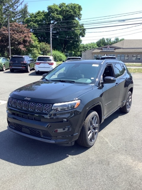 2024 Jeep Compass Limited 3