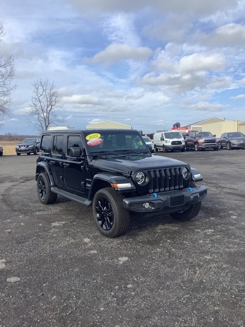 2022 Jeep Wrangler Sahara's photo