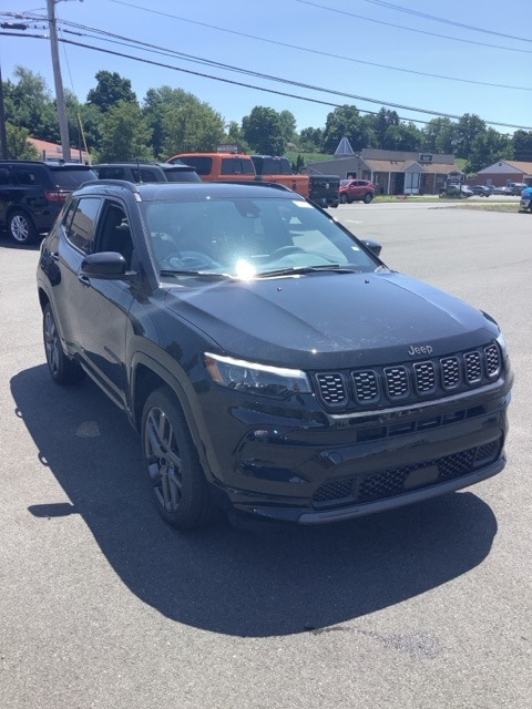 2024 Jeep Compass Limited 2