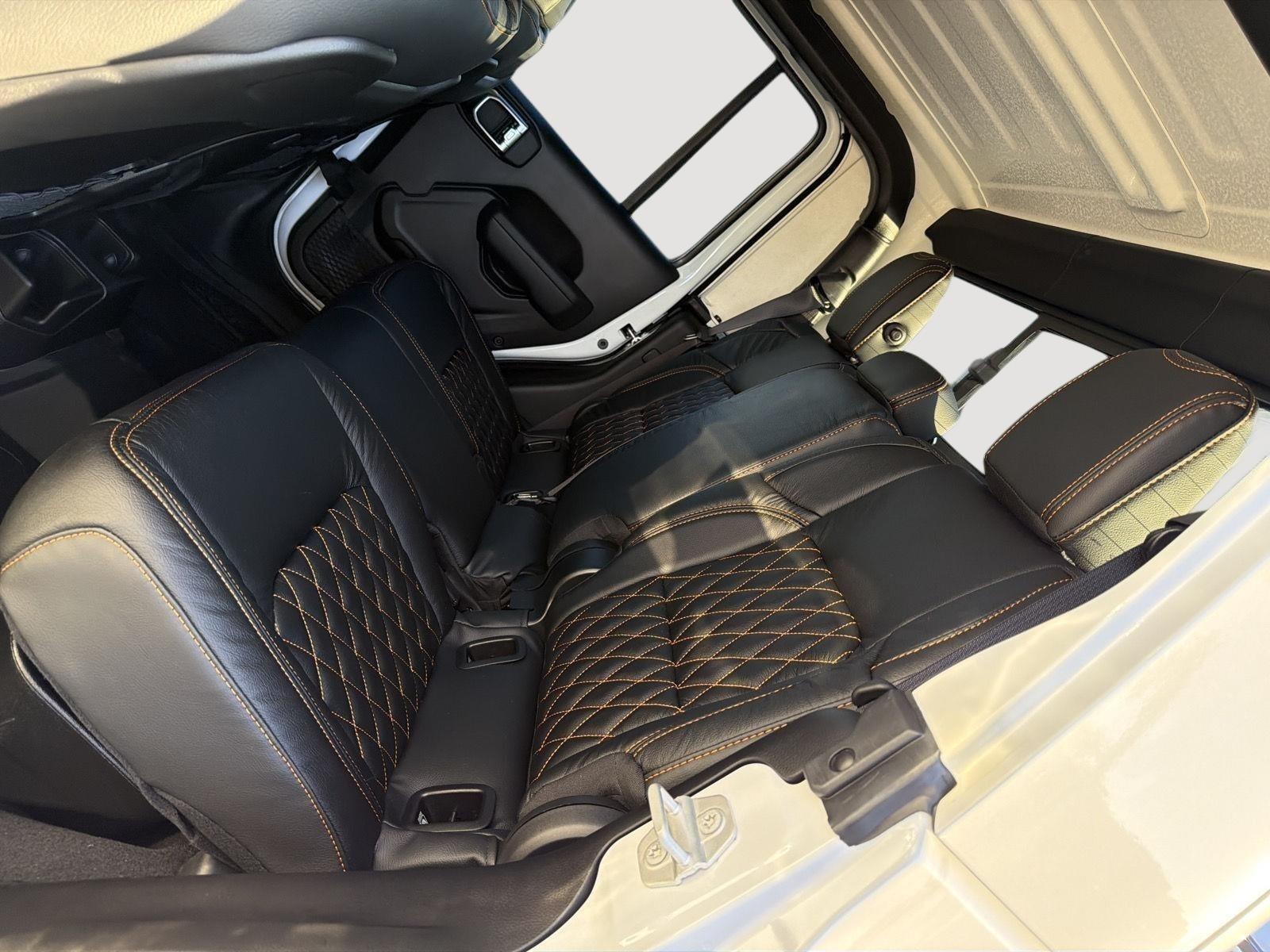 2025 Jeep Gladiator Mojave - Photo 11