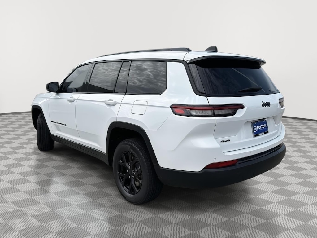 New 2025 Jeep Grand Cherokee L Laredo Sport Utility