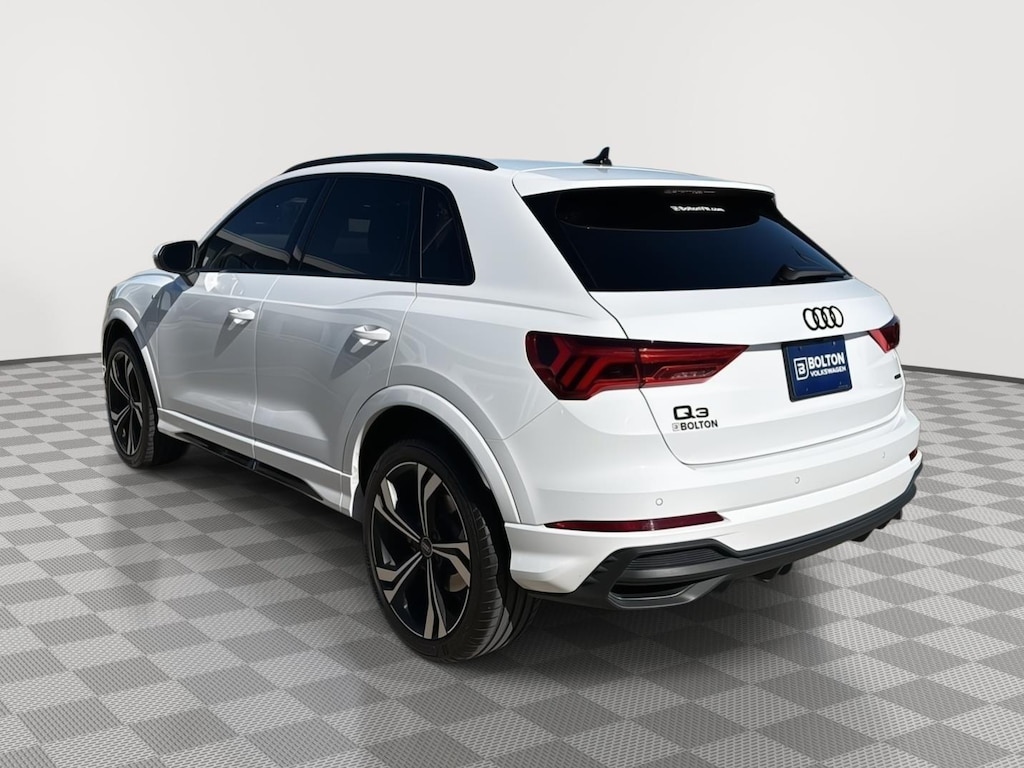 Used 2024 Audi Q3 45 S line Premium SUV
