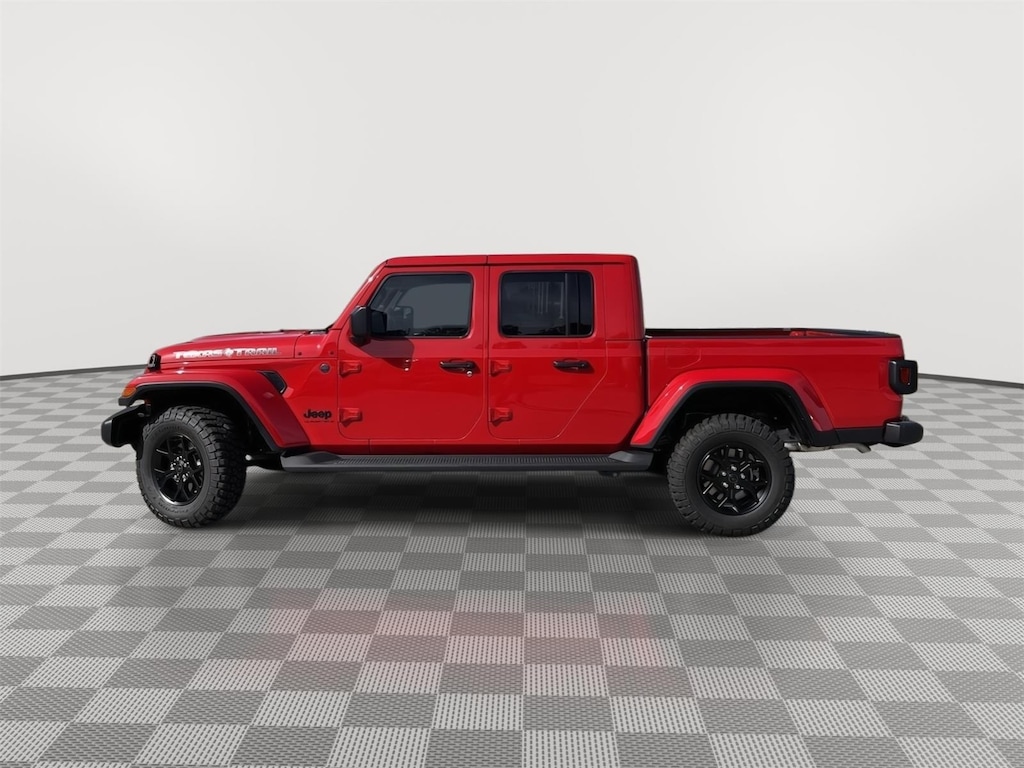New 2025 Jeep Gladiator Sport Pickup