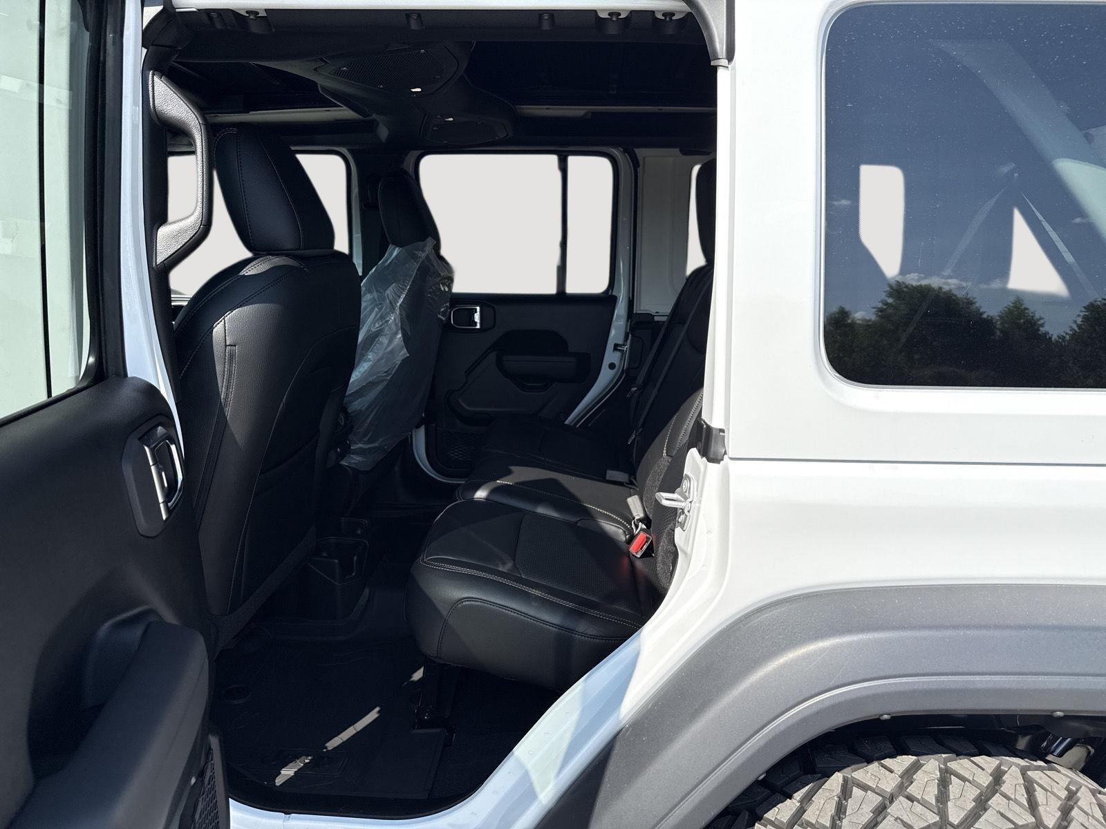 2025 Jeep Wrangler 4-Door Sport S - Photo 9