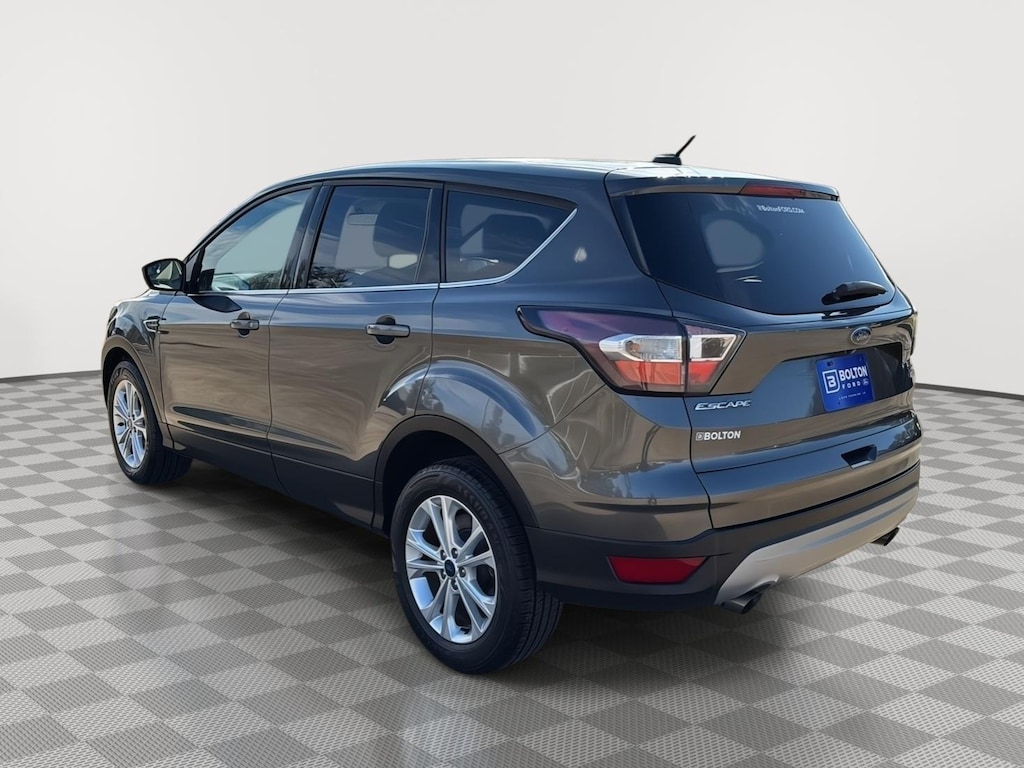 Used 2017 Ford Escape SE SUV
