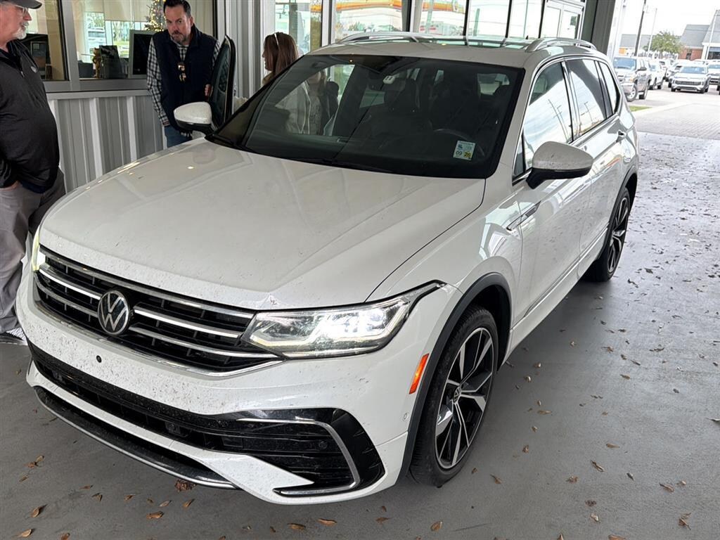 Used 2022 Volkswagen Tiguan 2.0T SEL R-Line SUV