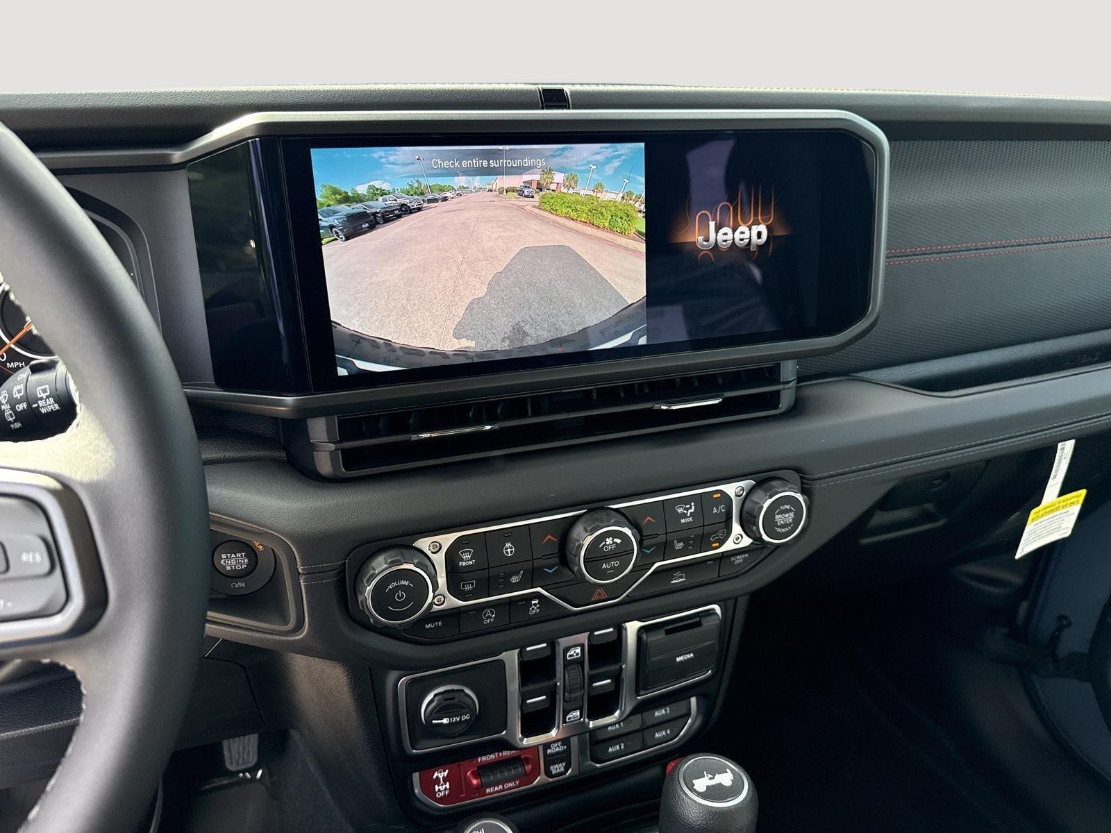 2025 Jeep Wrangler 4-Door Rubicon - Photo 16