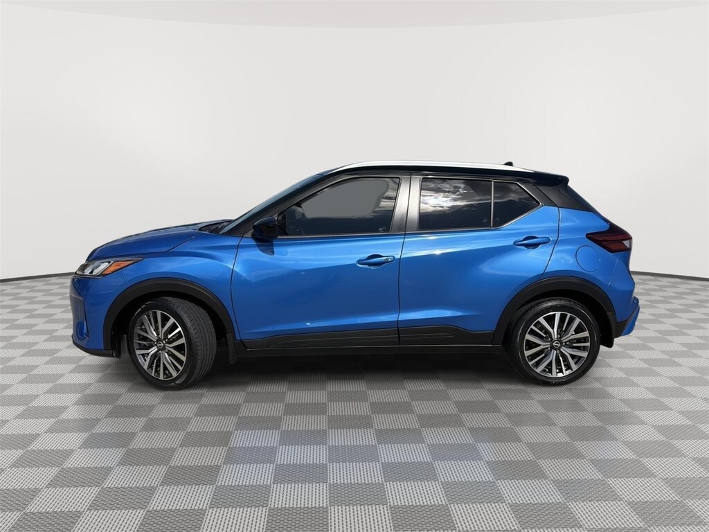 Used 2023 Nissan Kicks SV SUV