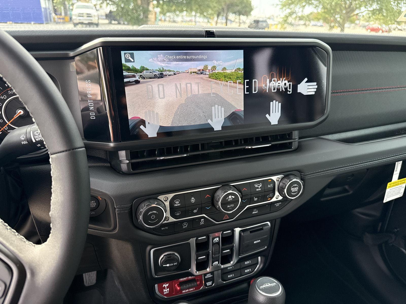 2025 Jeep Gladiator Rubicon - Photo 16