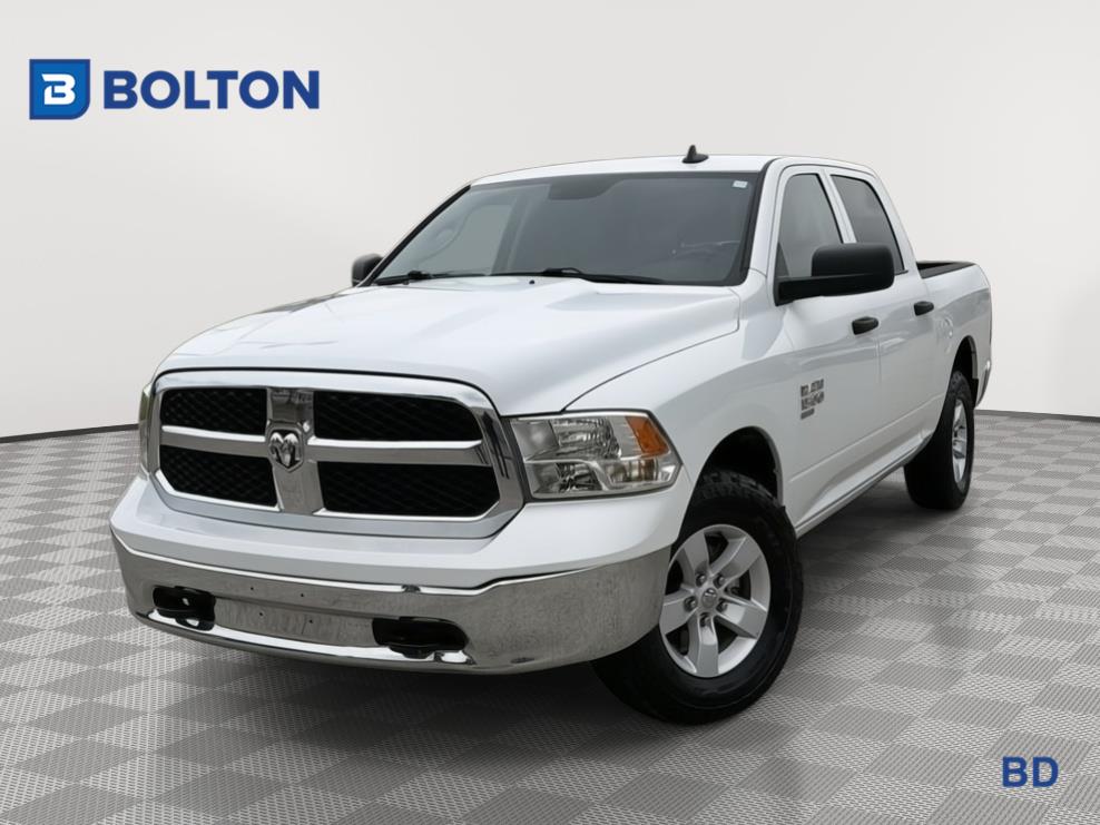 2022 RAM 1500 Classic SLT 4x4 Crew Cab 5'7's photo