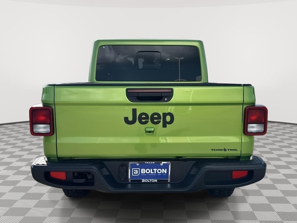 New 2025 Jeep Gladiator Sport Pickup