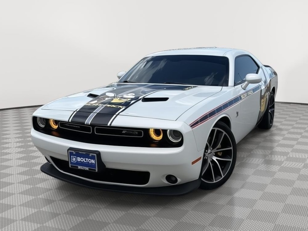 Used 2016 Dodge Challenger R/T Scat Pack Coupe