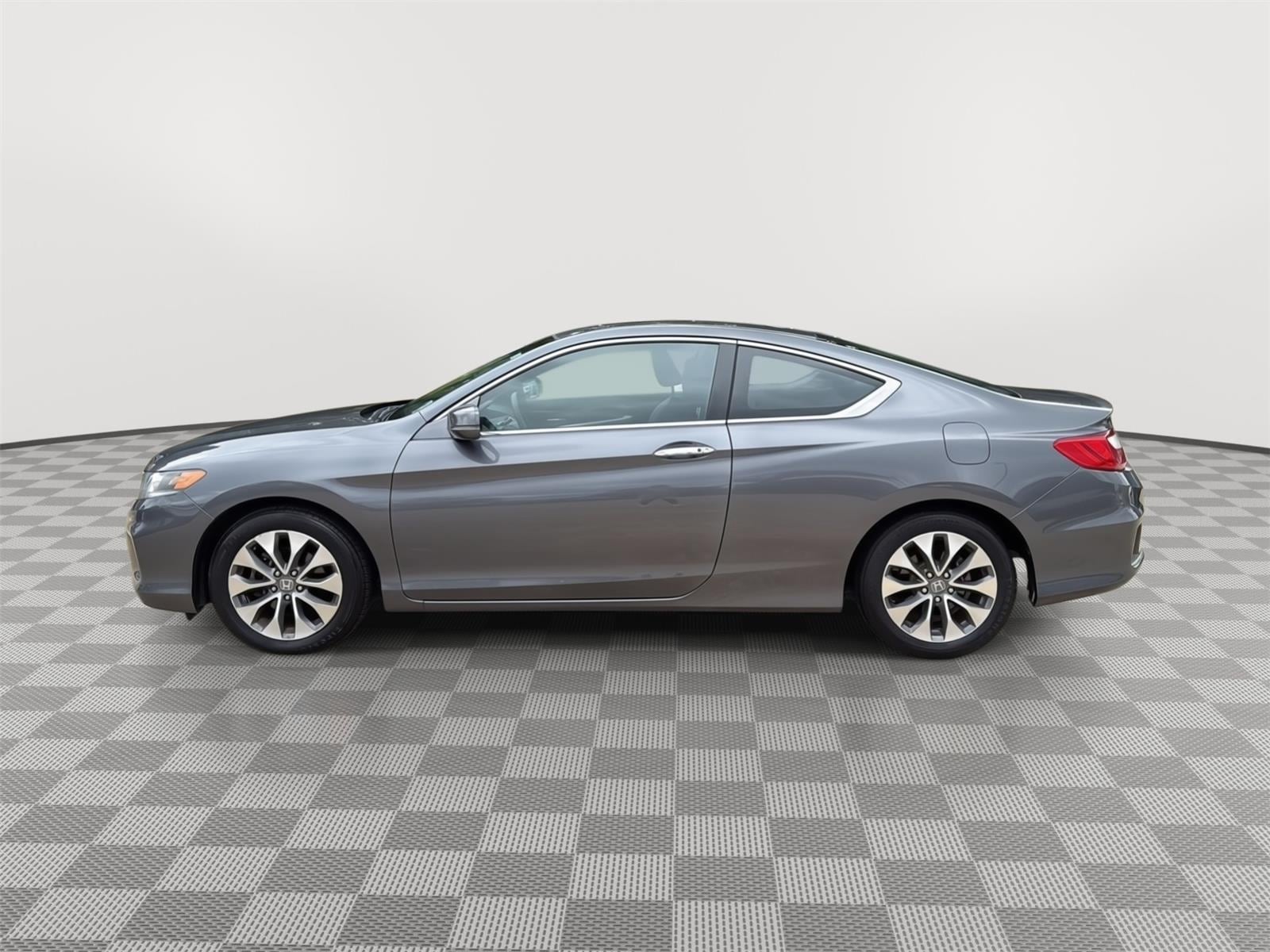Used 2013 Honda Accord EX-L with VIN 1HGCT1B81DA000281 for sale in Port Arthur, TX
