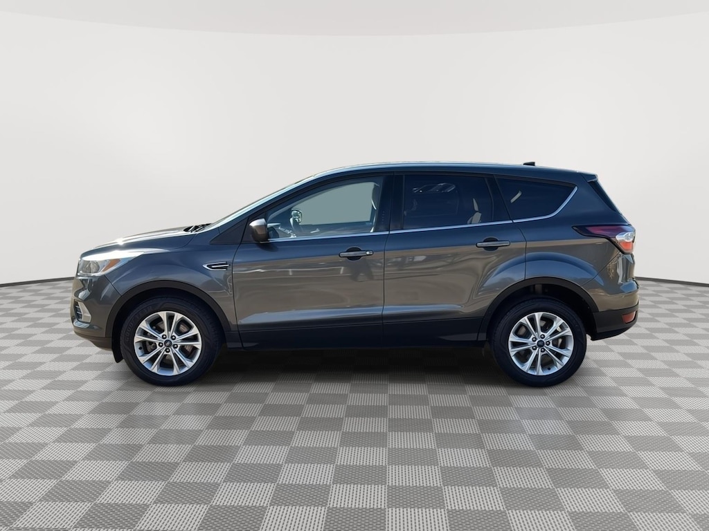 Used 2017 Ford Escape SE SUV