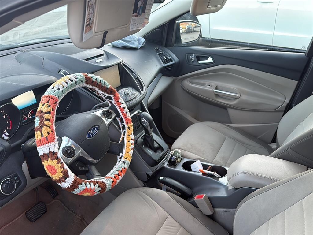 Used 2015 Ford Escape SE SUV