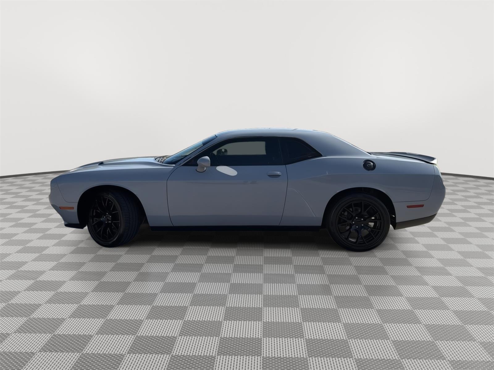 Used 2020 Dodge Challenger SXT with VIN 2C3CDZAG9LH210912 for sale in Port Arthur, TX