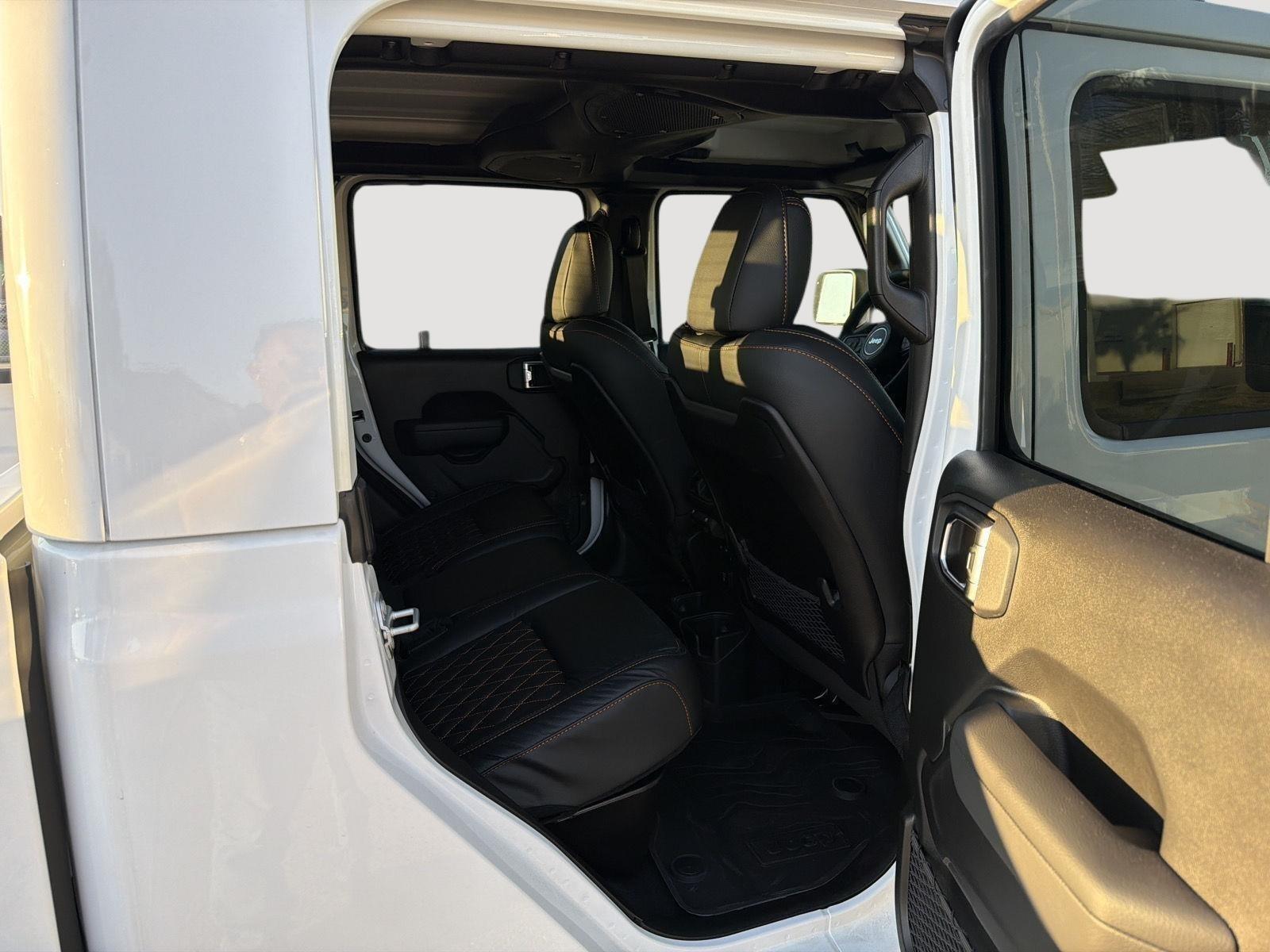 2025 Jeep Gladiator Mojave - Photo 15