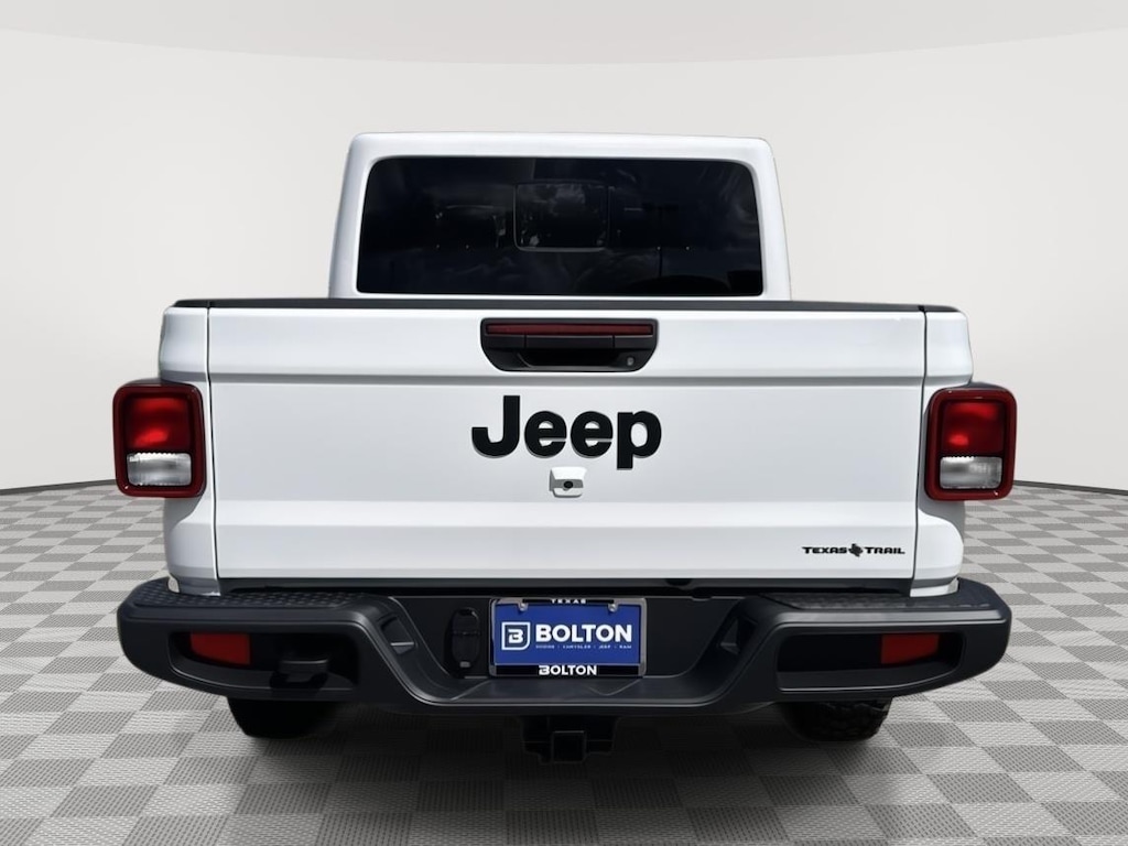New 2025 Jeep Gladiator Sport Pickup