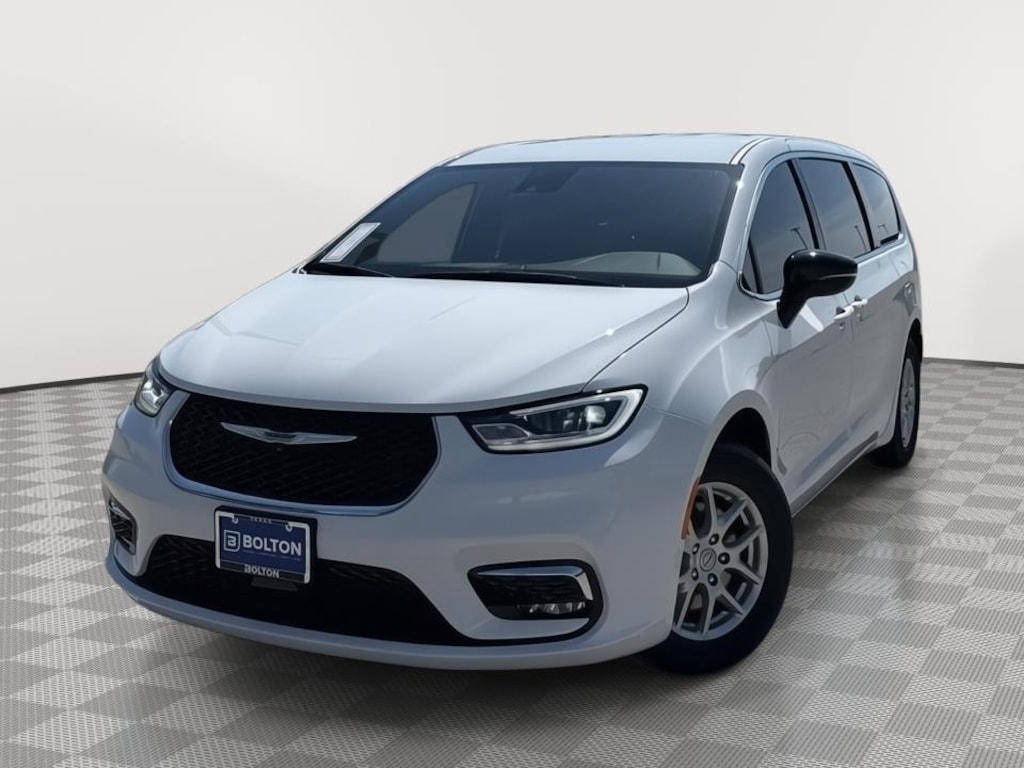 New 2026 Chrysler Pacifica Select Passenger Van