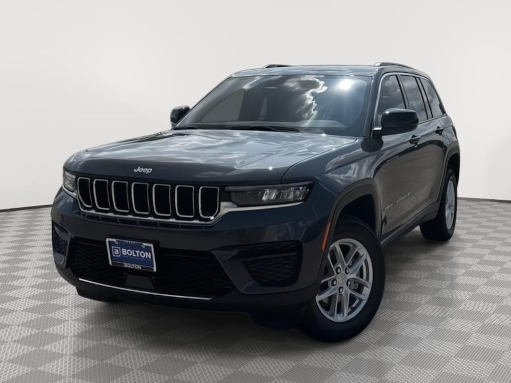 New 2025 Jeep Grand Cherokee Laredo Sport Utility