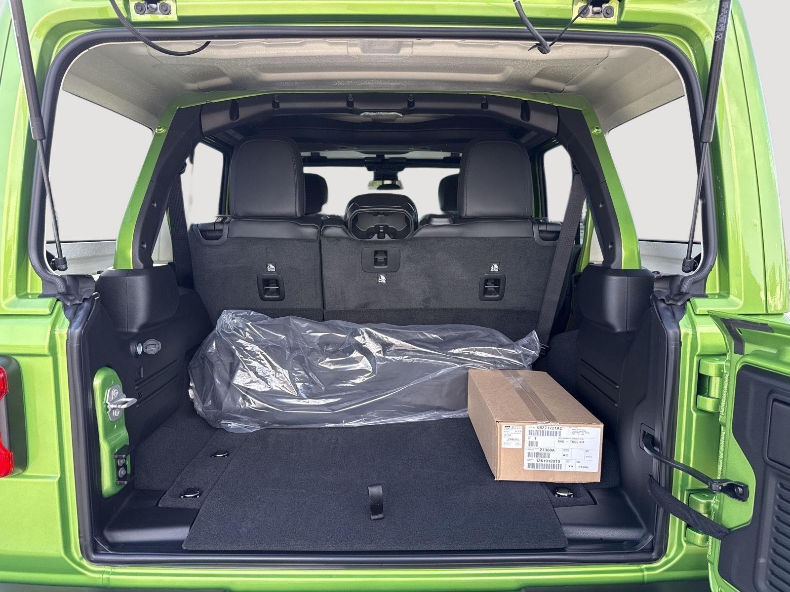 2025 Jeep Wrangler 4-Door Rubicon - Photo 13