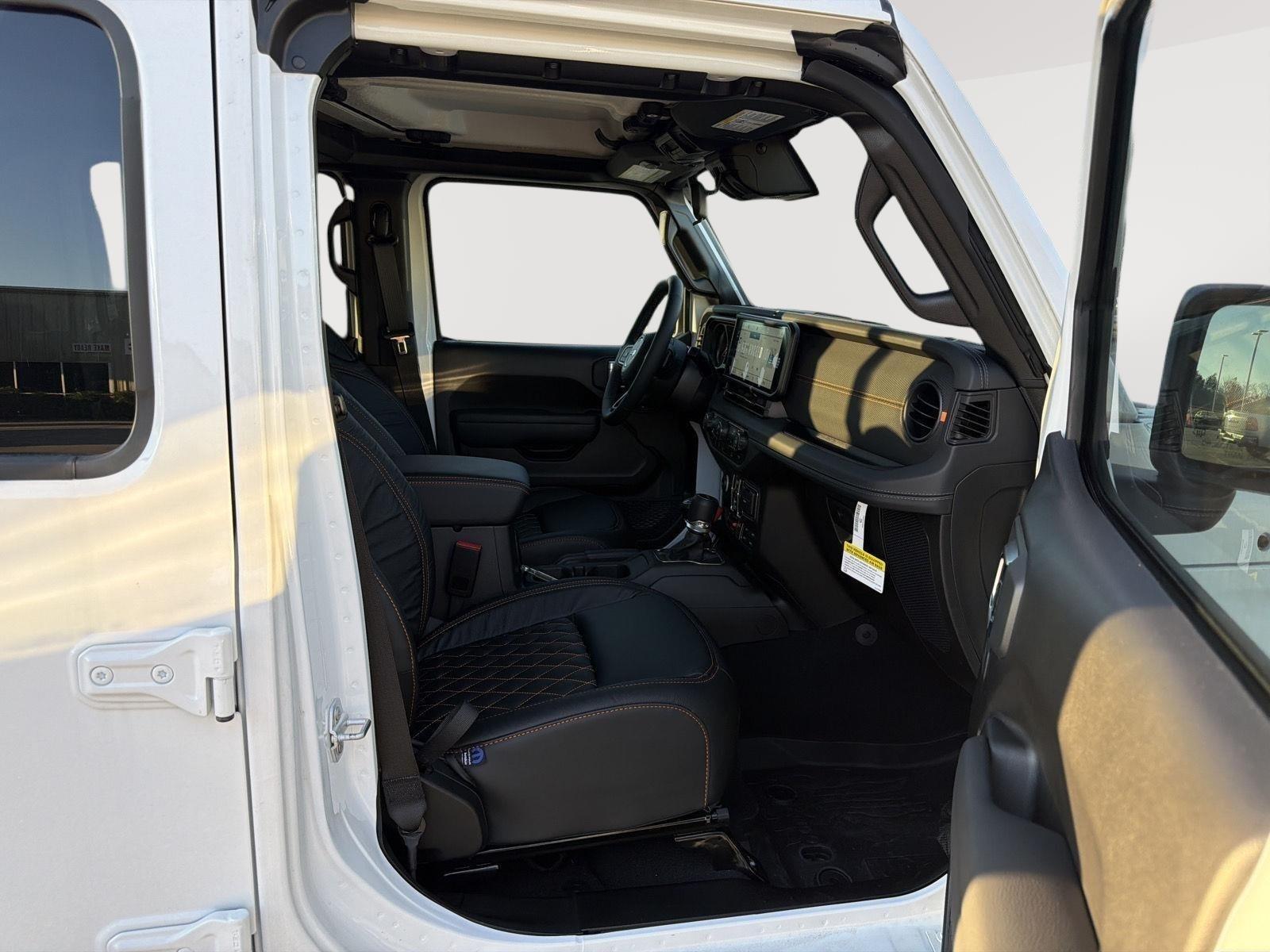 2025 Jeep Gladiator Mojave - Photo 18