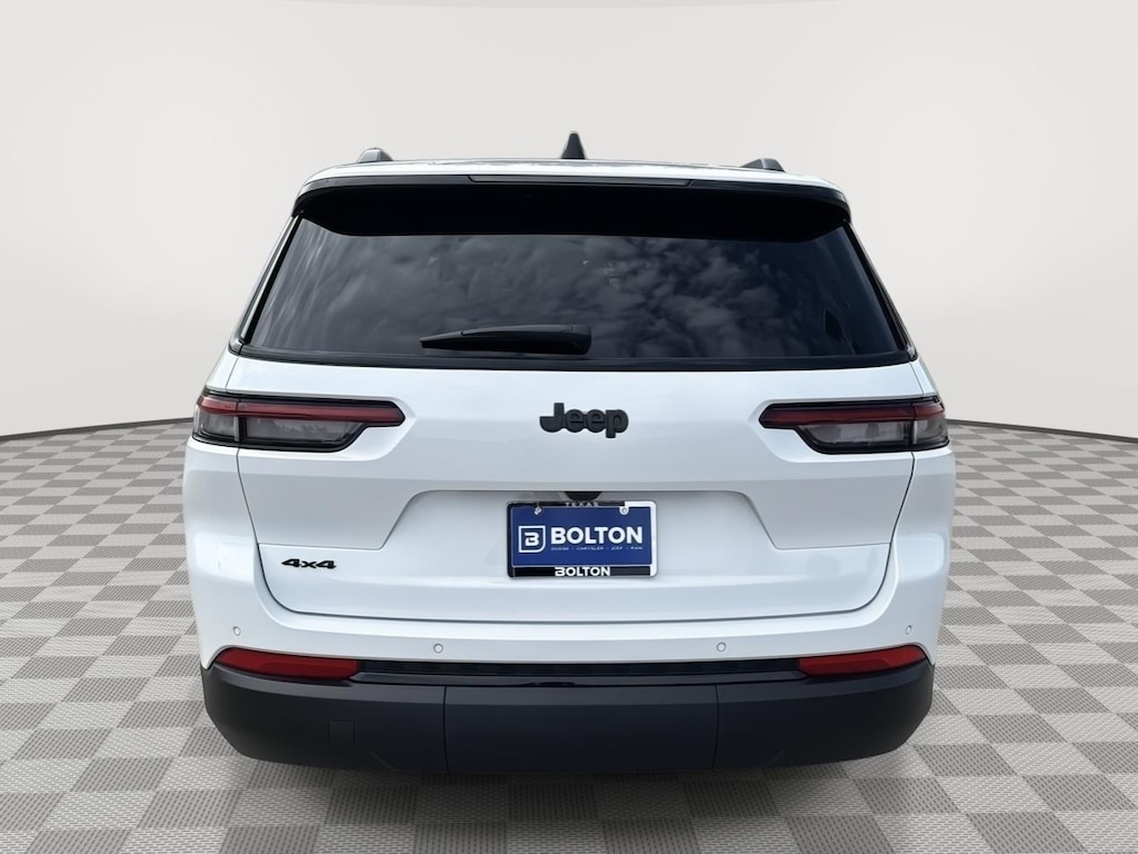 New 2025 Jeep Grand Cherokee L Laredo Sport Utility