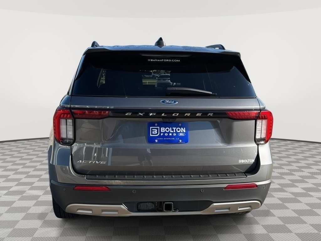 Used 2025 Ford Explorer Active SUV