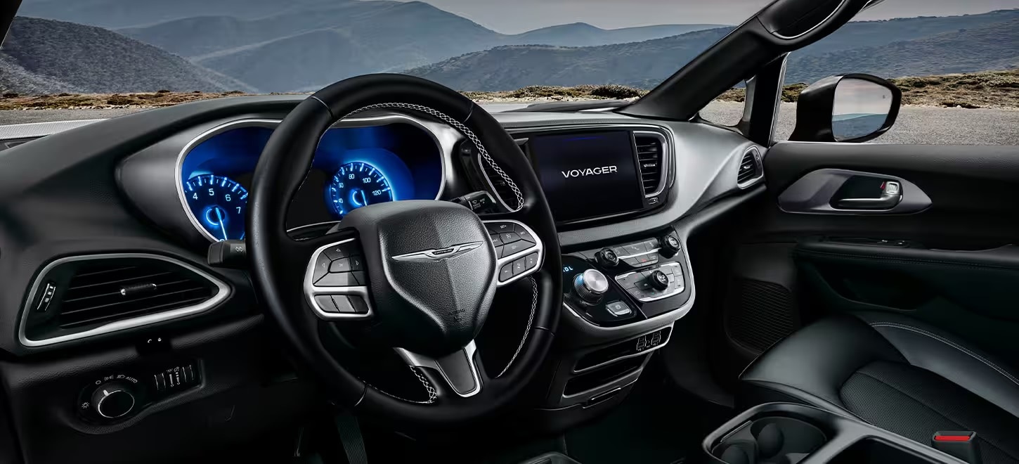 2025 Chrysler Voyager Interior in Port Arthur, TX