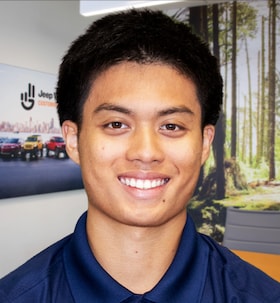 Staff member Phat Bui from ID_4744449ec028