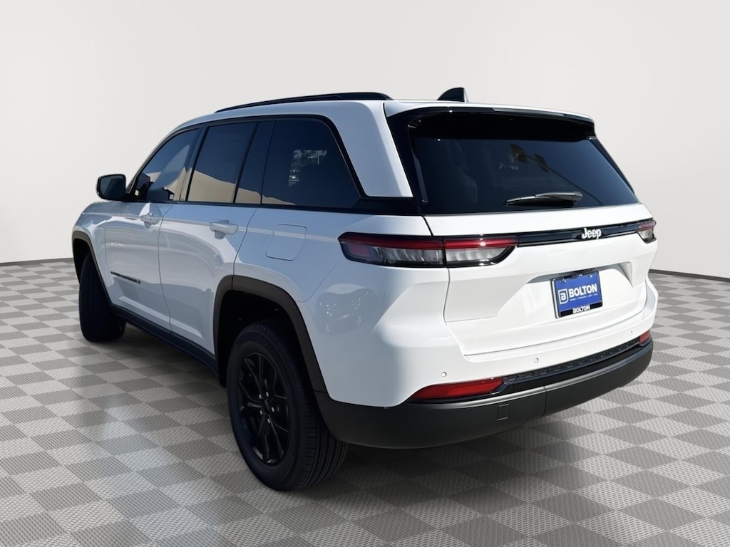 New 2025 Jeep Grand Cherokee Laredo Sport Utility