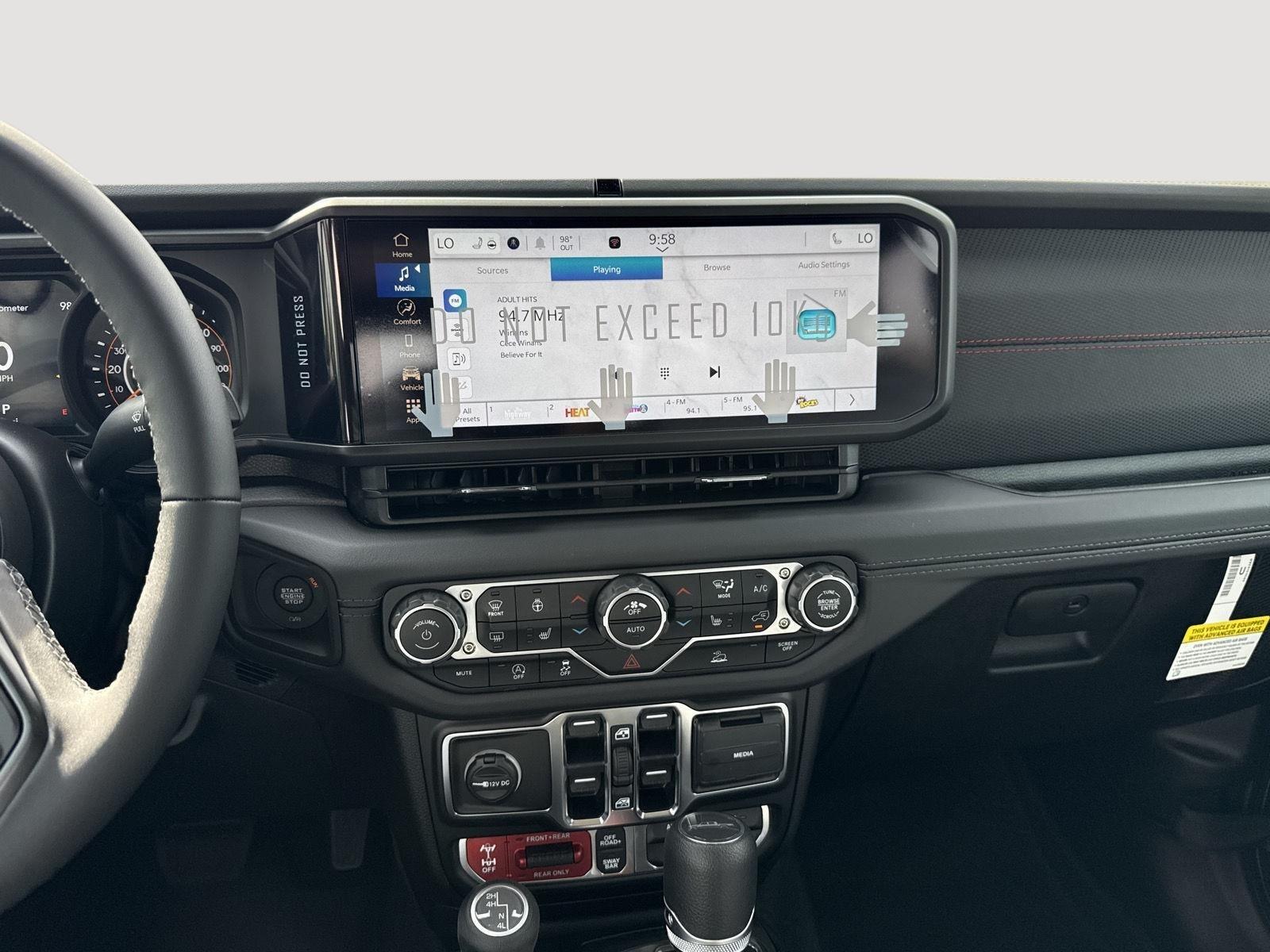 2025 Jeep Gladiator Rubicon - Photo 14