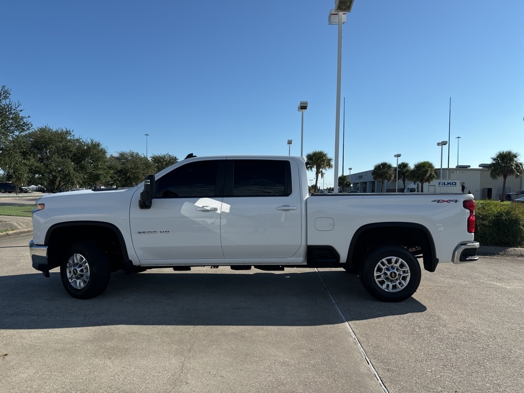 Used 2023 Chevrolet Silverado 2500HD LT with VIN 2GC4YNEY1P1715535 for sale in Port Arthur, TX