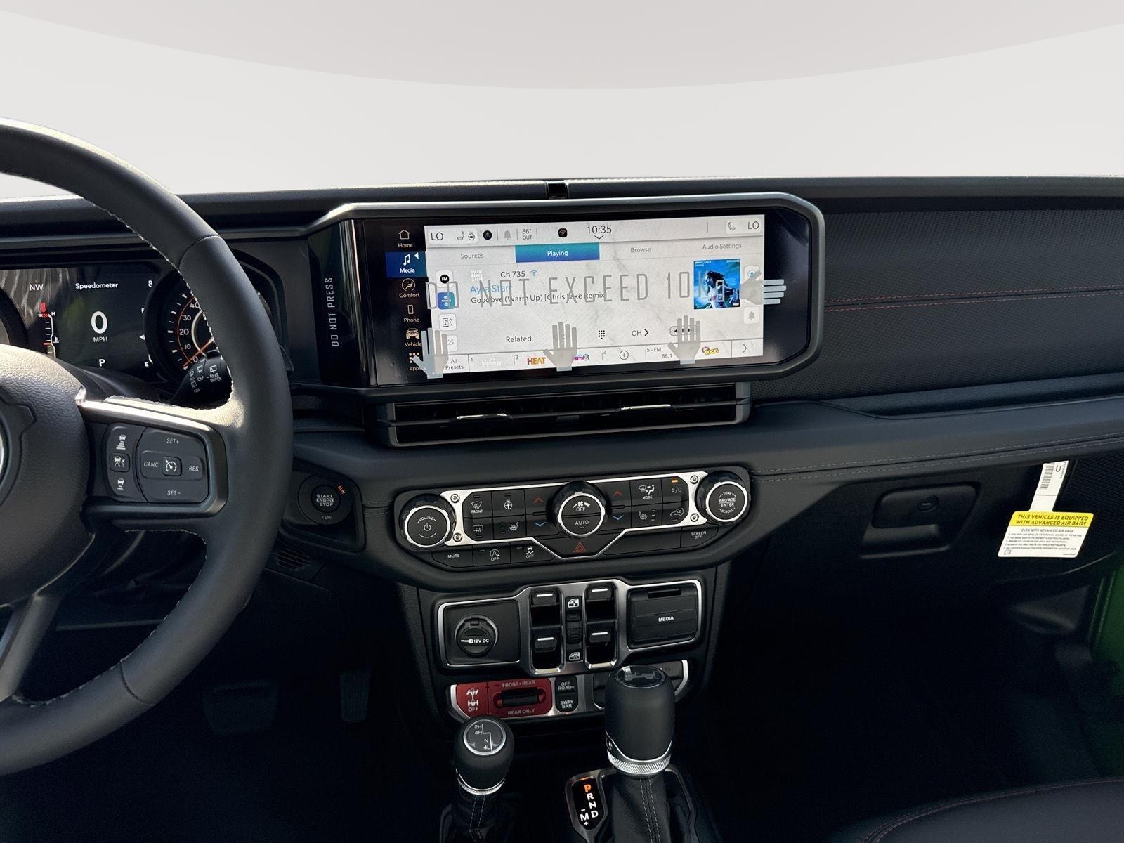 2025 Jeep Wrangler 4-Door Rubicon - Photo 15