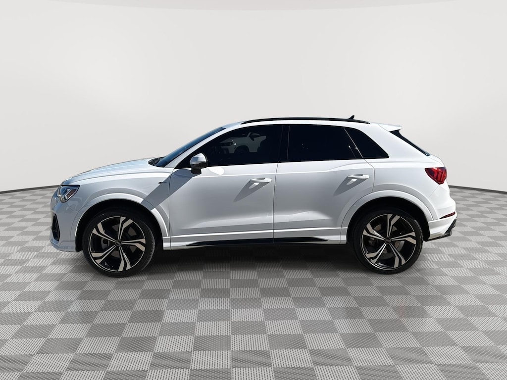 Used 2024 Audi Q3 45 S line Premium SUV