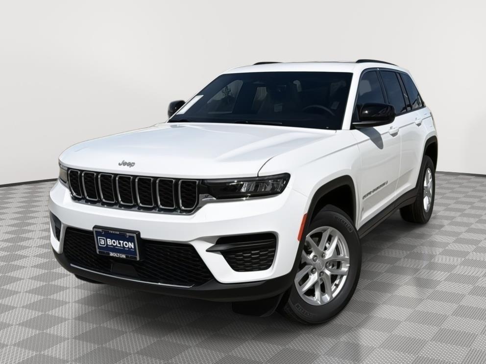 New 2026 Jeep Grand Cherokee Laredo