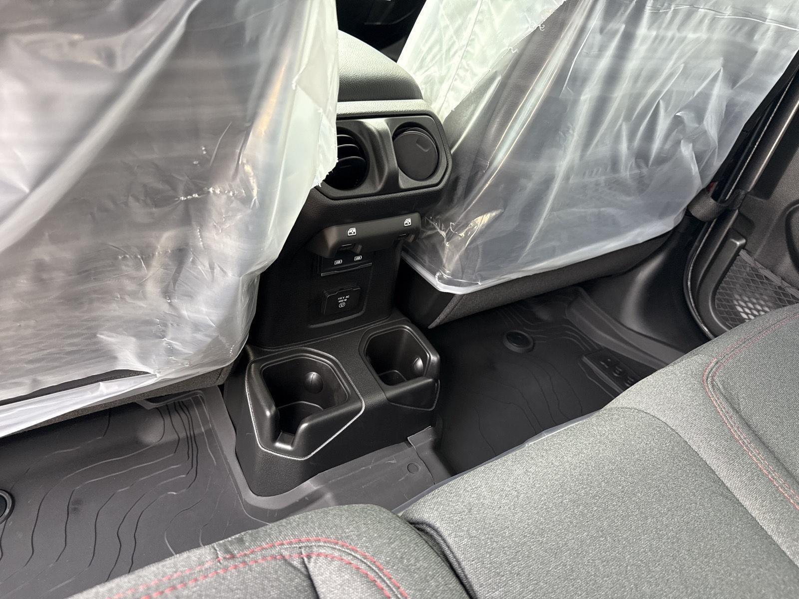 2025 Jeep Gladiator Rubicon - Photo 10