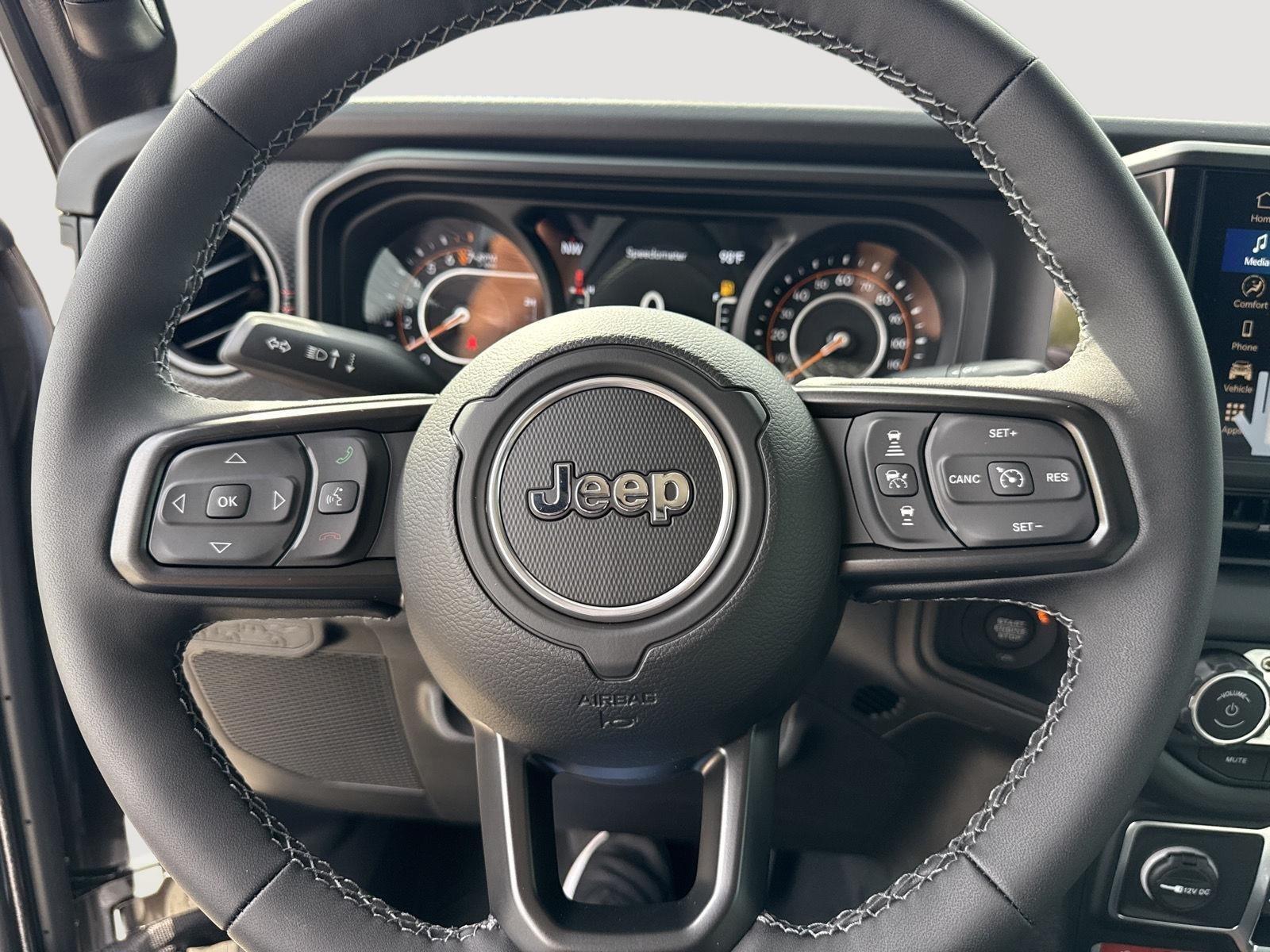 2025 Jeep Gladiator Rubicon - Photo 17