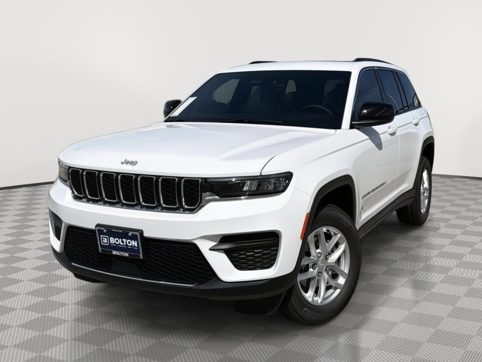 New 2026 Jeep Grand Cherokee Laredo