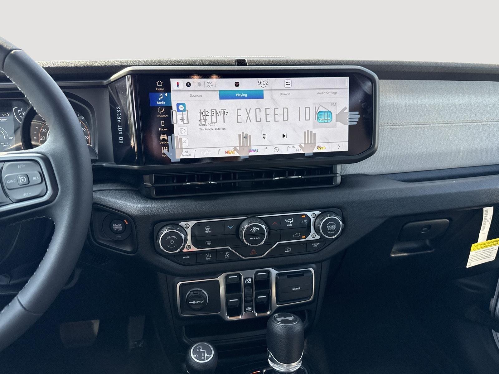 2025 Jeep Wrangler 4-Door Sport S - Photo 15