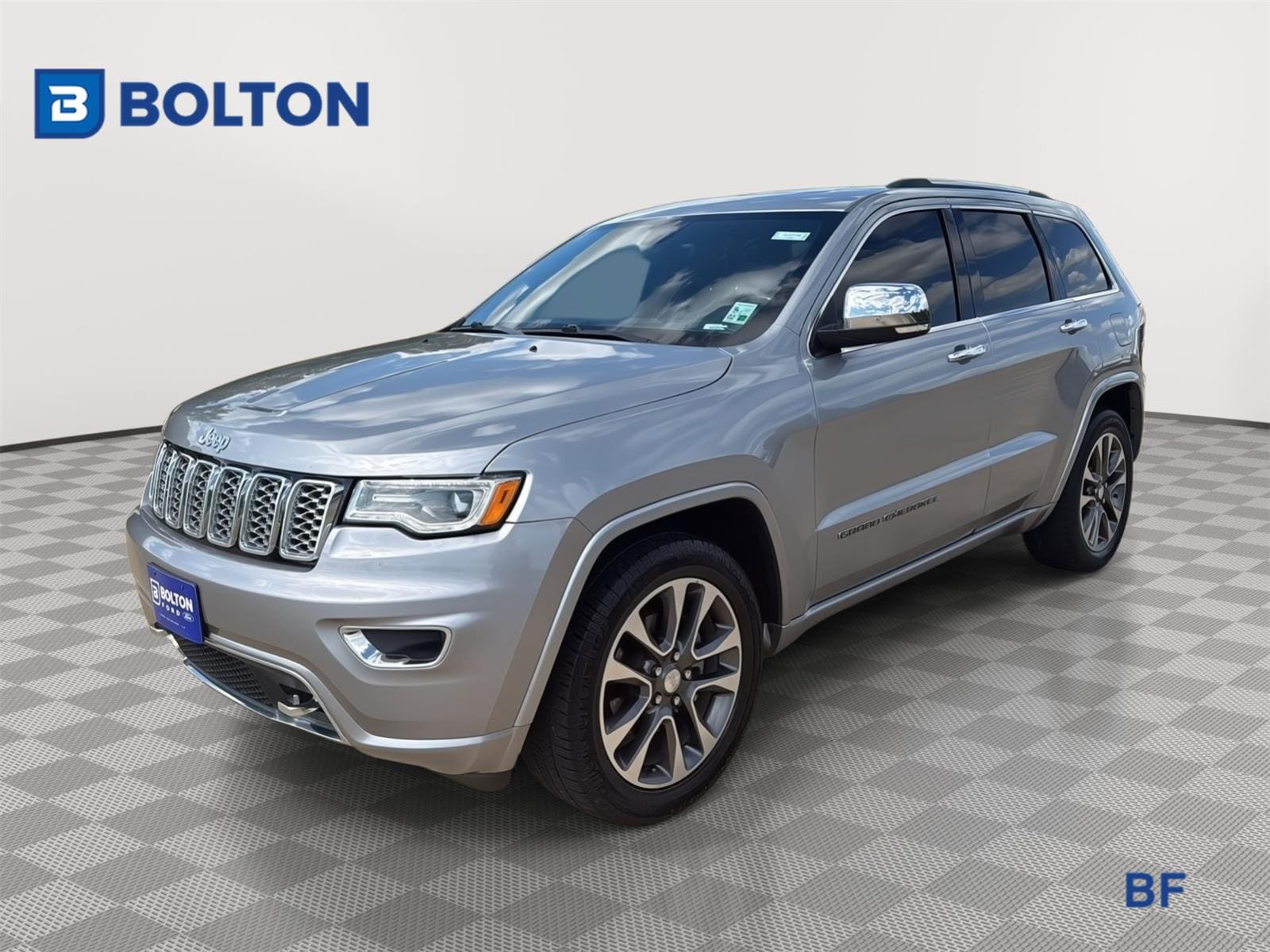 2017 Jeep Grand Cherokee Overland's photo