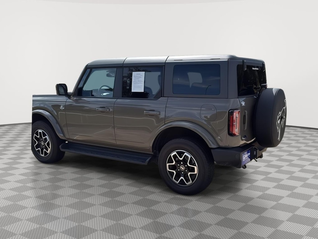 Used 2025 Ford Bronco Outer Banks SUV