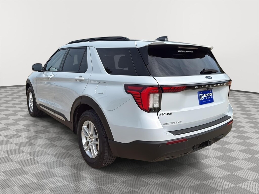 Used 2025 Ford Explorer Active SUV