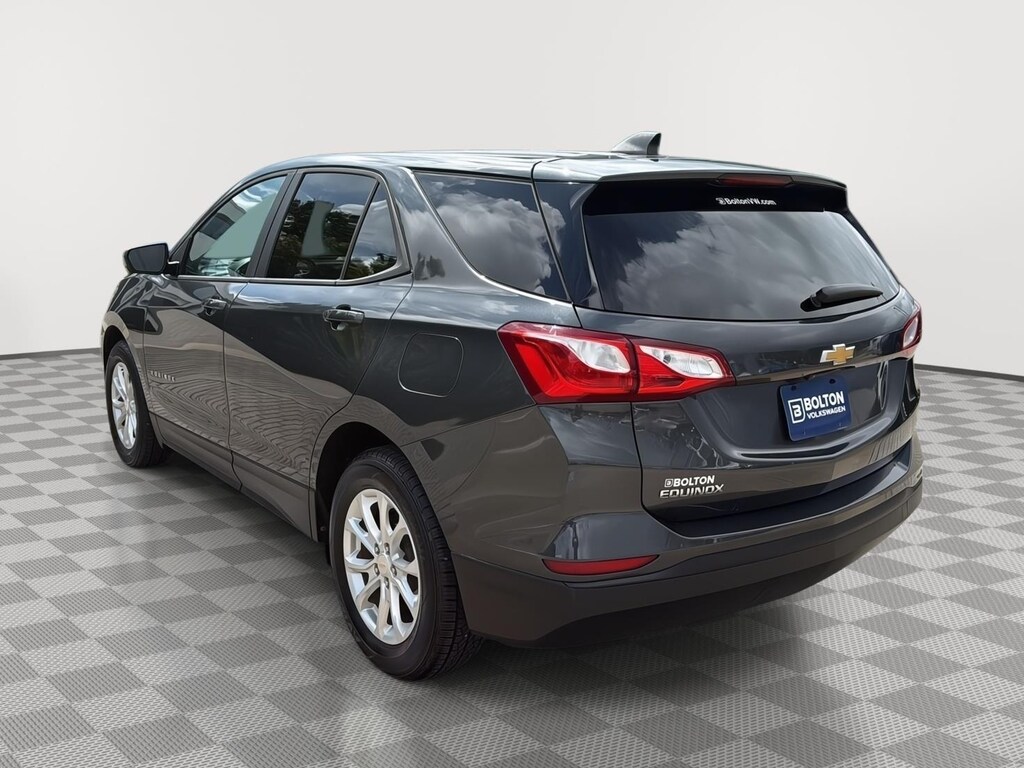 Used 2021 Chevrolet Equinox LS w/1LS SUV