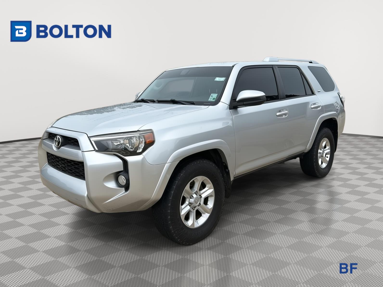2018 Toyota 4Runner SR5 V6's photo