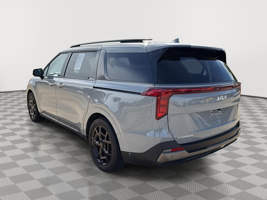 Used 2025 Kia Carnival SX Van Passenger Van