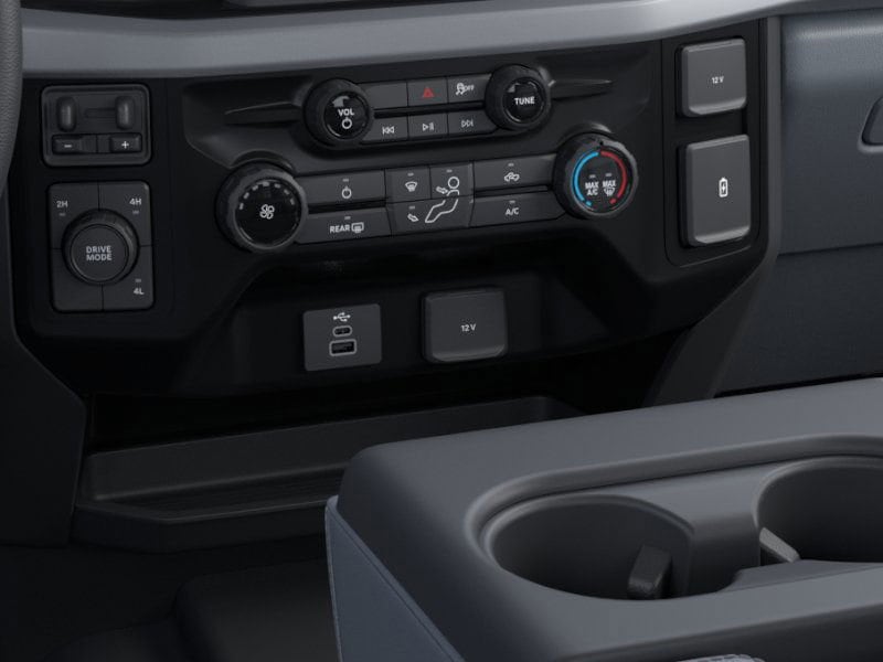 2025 Ford F-350 Super Duty Chassis Cab XL - Photo 15